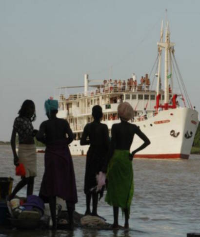 Al norte del país, marcando la frontera con Mauritania, el río Senegal es la vía por la que fluye la vida ... <br> <a class='vermellteula'>Seguir leyendo >>></a>