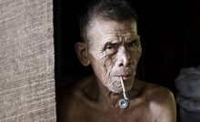 Hombre en Tailandia. Viatges Tuareg. Foto por Anna Burgués