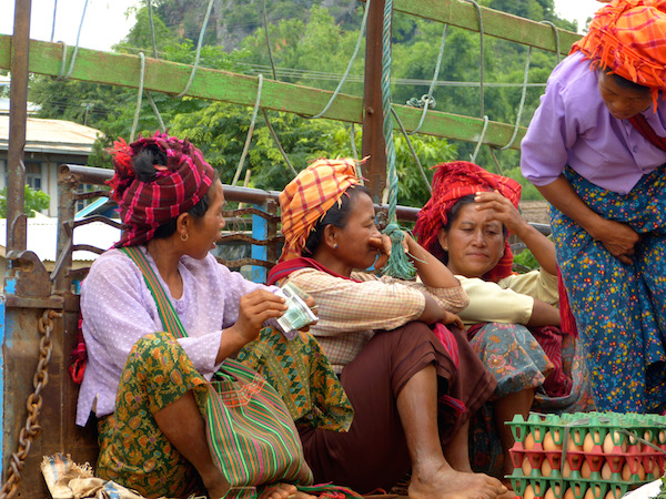 Myanmar Mercat Llac Inle | Autor Aina Giralt