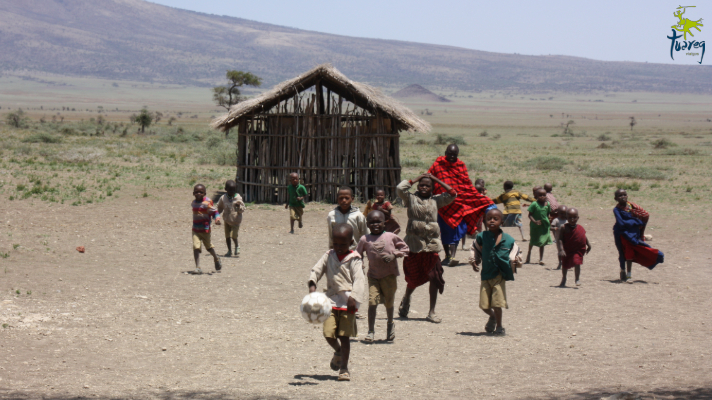 Niños Masai © Archivo Tuareg